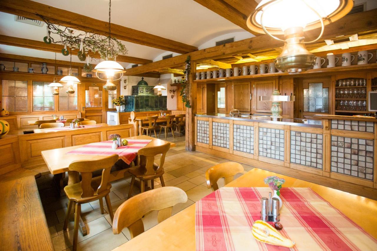 Landgasthof Geser Sarching Екстериор снимка