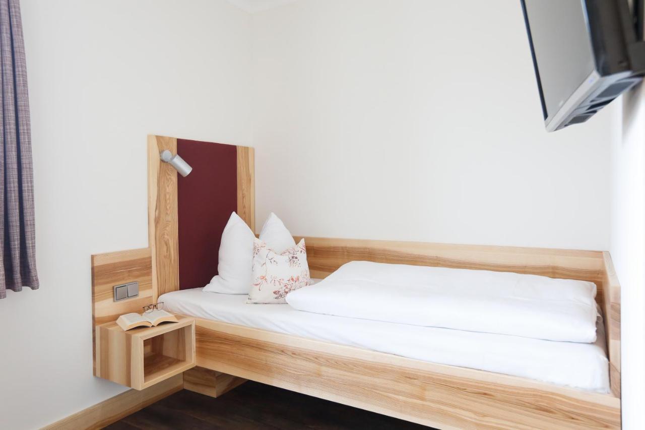 Landgasthof Geser Sarching Екстериор снимка