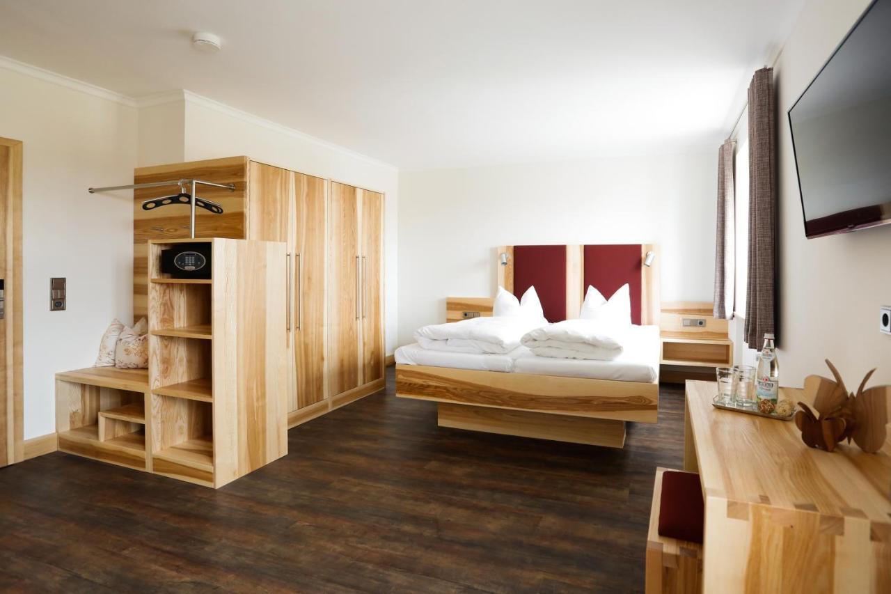 Landgasthof Geser Sarching Екстериор снимка